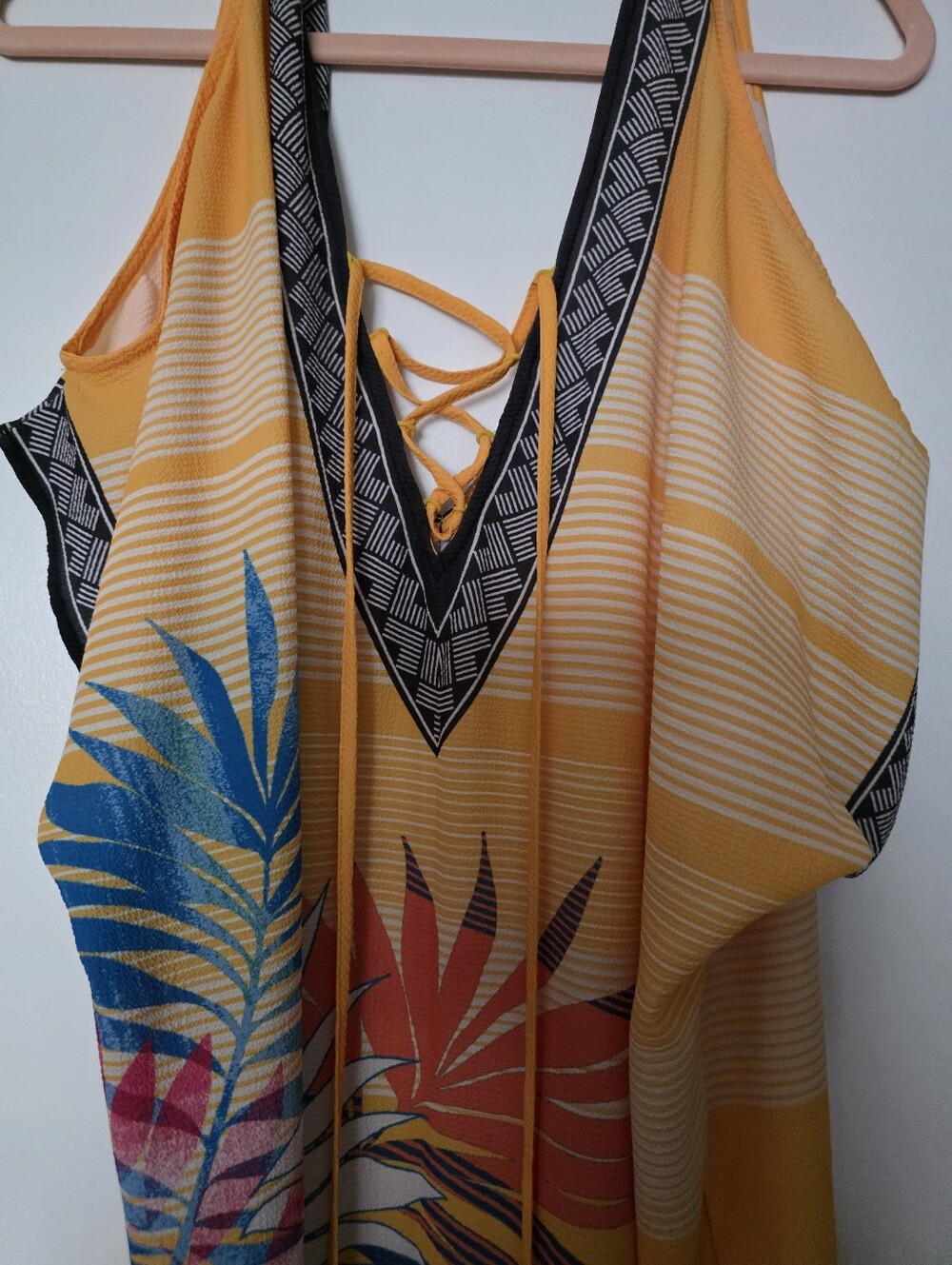 Lulu's Yellow and Black Striped V-Neck Tunic Dress 60 lenght 98poly/2spandex.